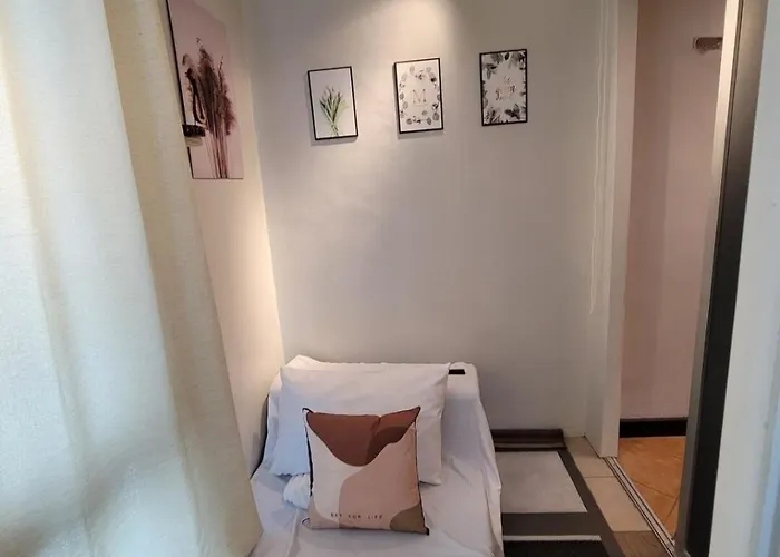 Stunning 10 Steps From Eastwood Mall Apartamento Manila