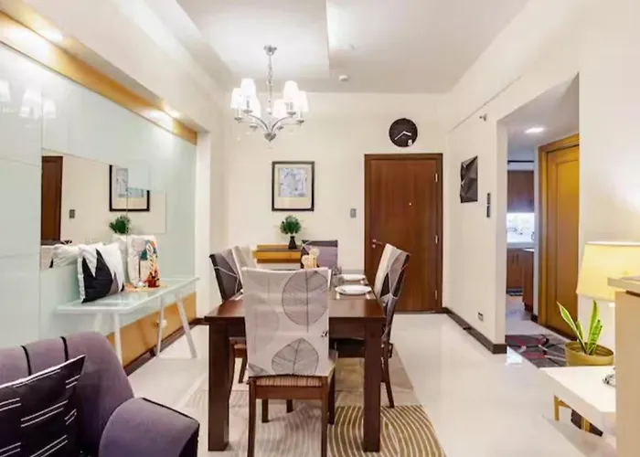 Stunning 10 Steps From Eastwood Mall * Manila